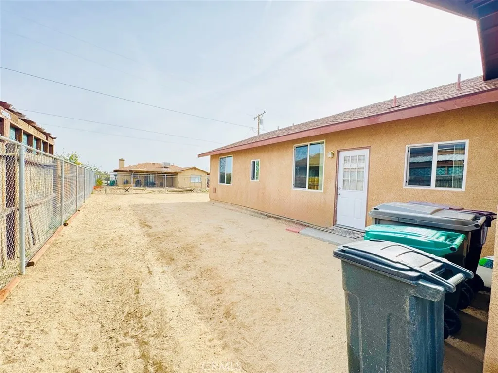 6213 Mariposa, 29 Palms, California 92277 home-pic-23