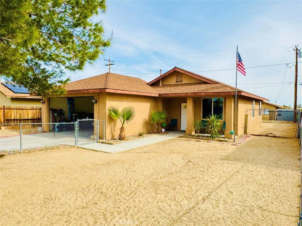 6213 Mariposa, 29 Palms, California 92277 home-pic-2
