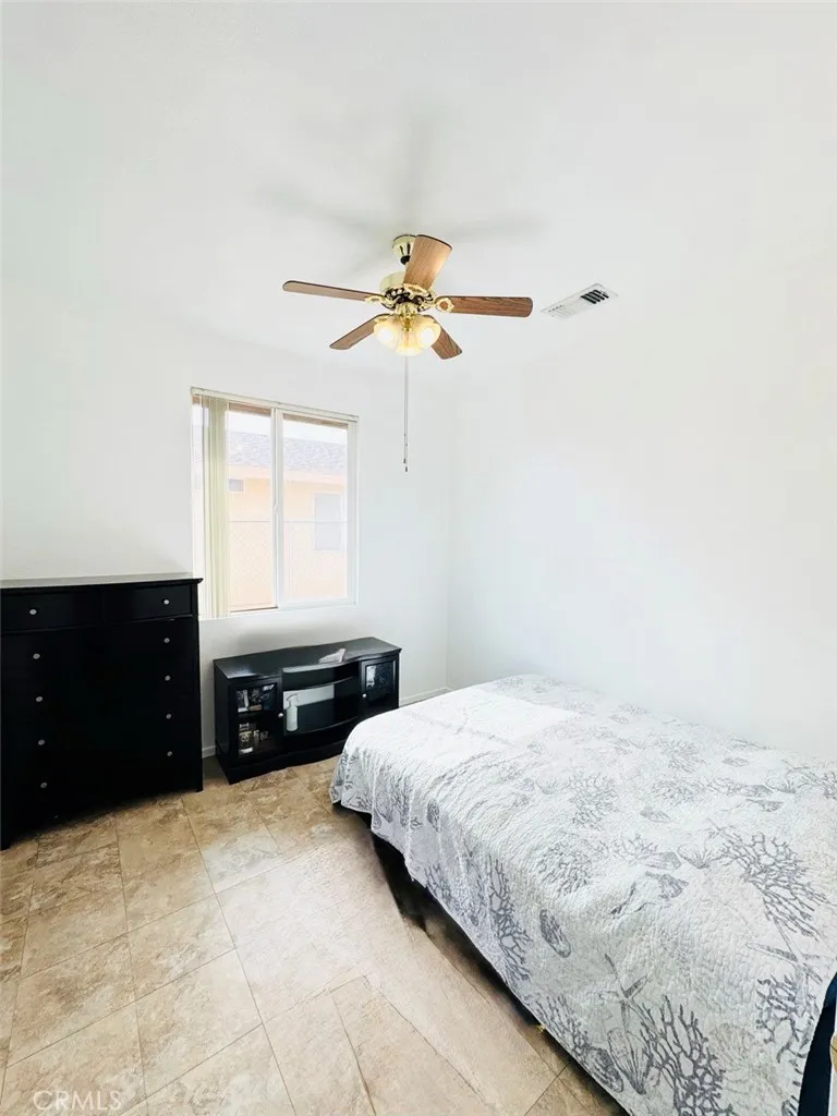 6213 Mariposa, 29 Palms, California 92277 home-pic-15