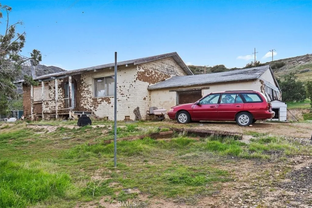 32301 Angeles Forest, Palmdale, California 93550 home-pic-2
