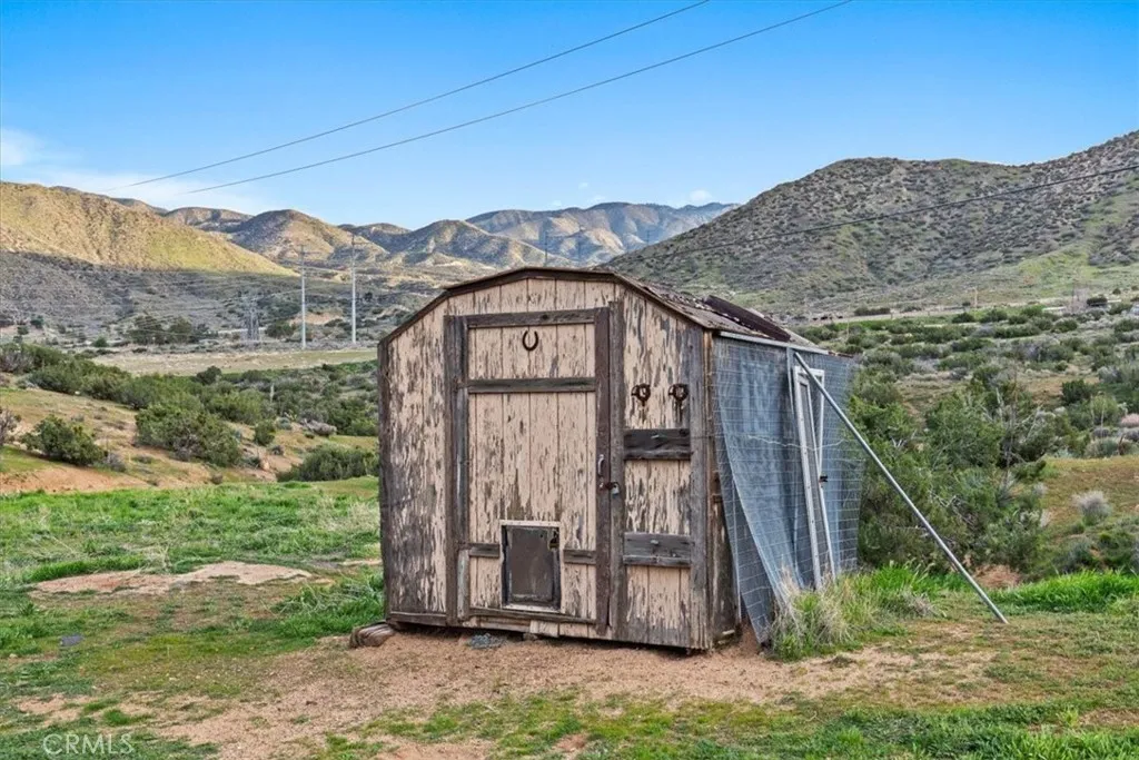 32301 Angeles Forest, Palmdale, California 93550 home-pic-16