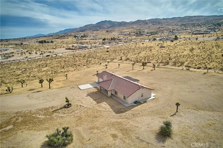 25625 Rancho, Apple Valley, California 92308