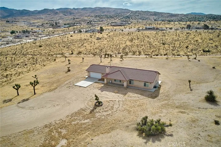 25625 Rancho, Apple Valley, California 92308