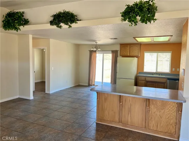 25625 Rancho, Apple Valley, California 92308