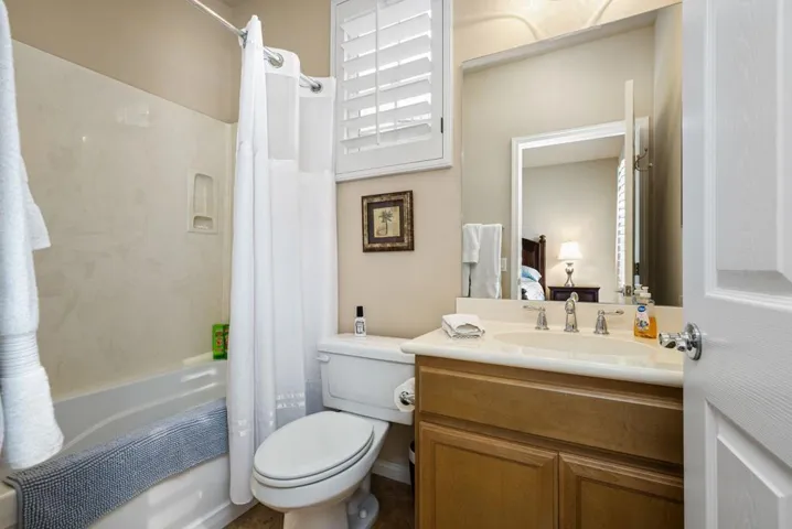 48-web-or-mls-JMJoshua_OPMG_0126_050