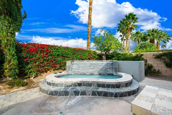 33-web-or-mls-JMJoshua_OPMG_0126_034