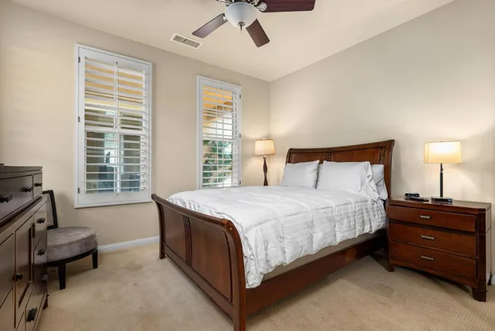 42-web-or-mls-JMJoshua_OPMG_0126_044