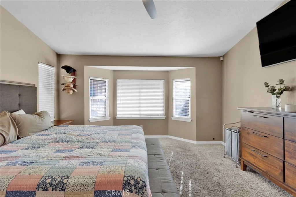 18507 Westlawn Street, Hesperia, California 92345 home-pic-15