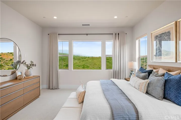 122 Mossvine, Irvine, California 92618