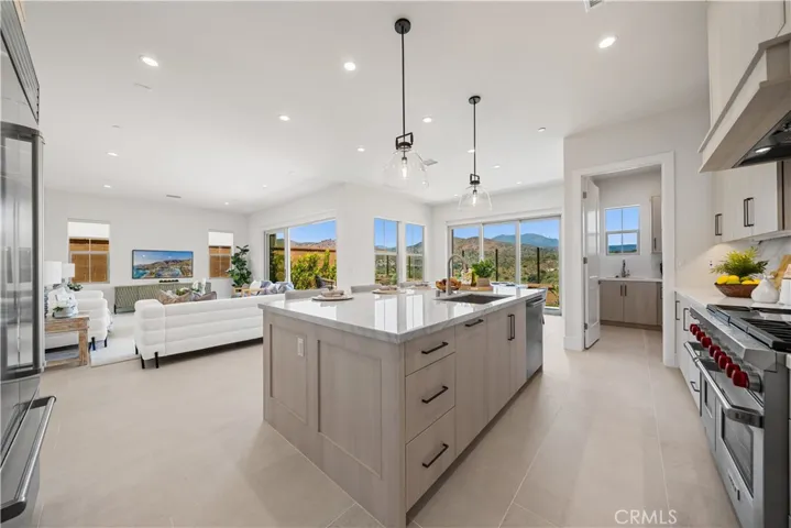 122 Mossvine, Irvine, California 92618