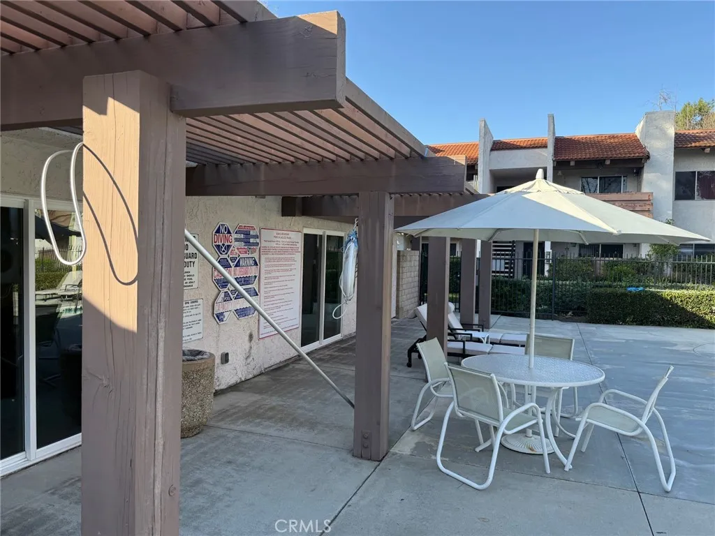 17552 Vandenberg 1, Tustin, California 92780 home-pic-19