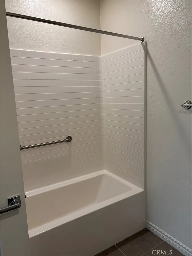 1395 Reliance, Carson, California 90746 home-pic-6