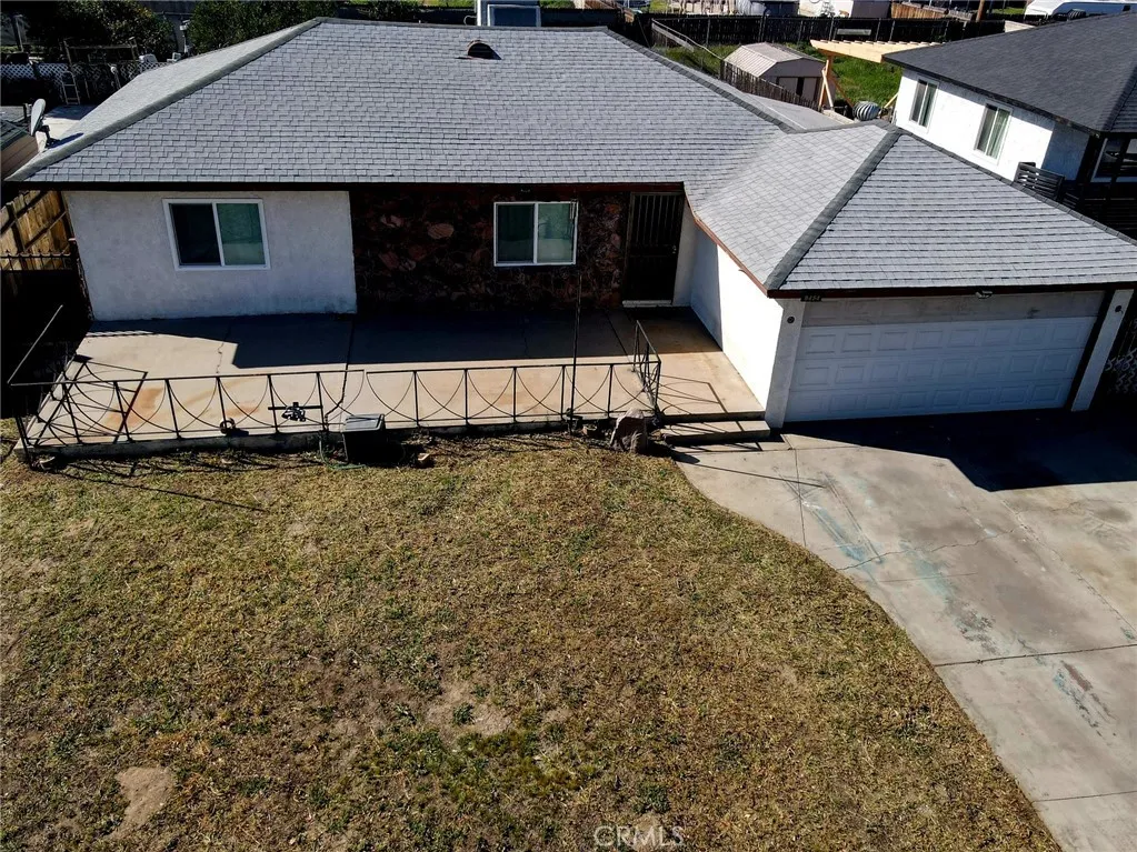 9454 Frankfort Avenue, Fontana, California 92335 home-pic-1
