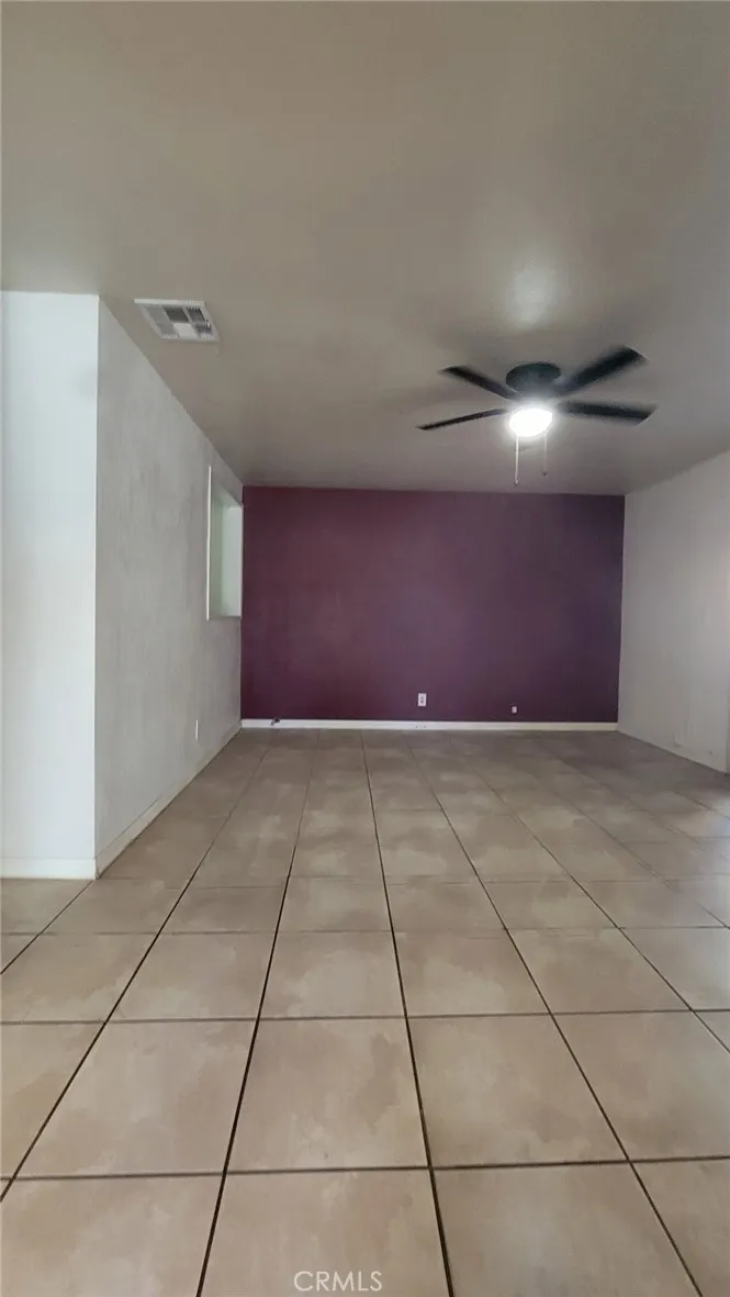 9454 Frankfort Avenue, Fontana, California 92335 home-pic-11