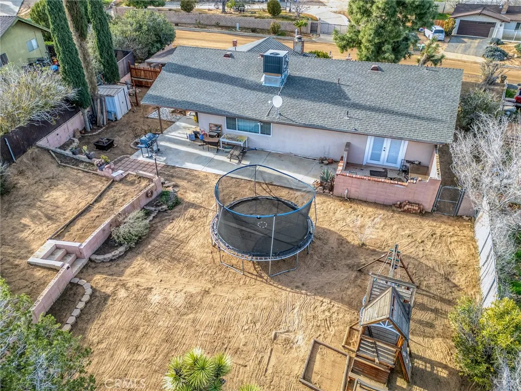8181 Church, Yucca Valley, California 92284 home-pic-26