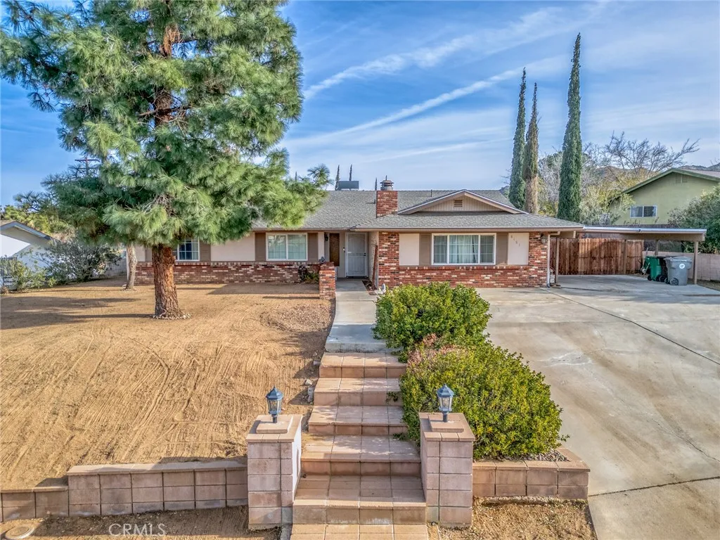 8181 Church, Yucca Valley, California 92284 home-pic-0