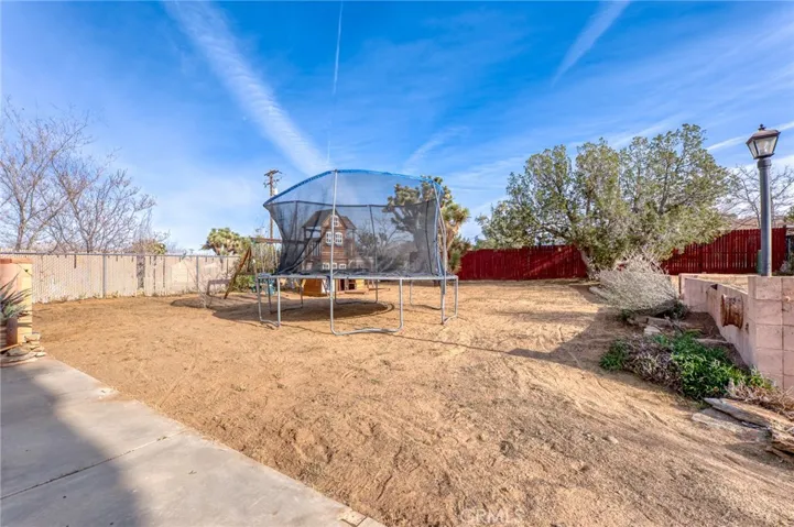 8181 Church, Yucca Valley, California 92284