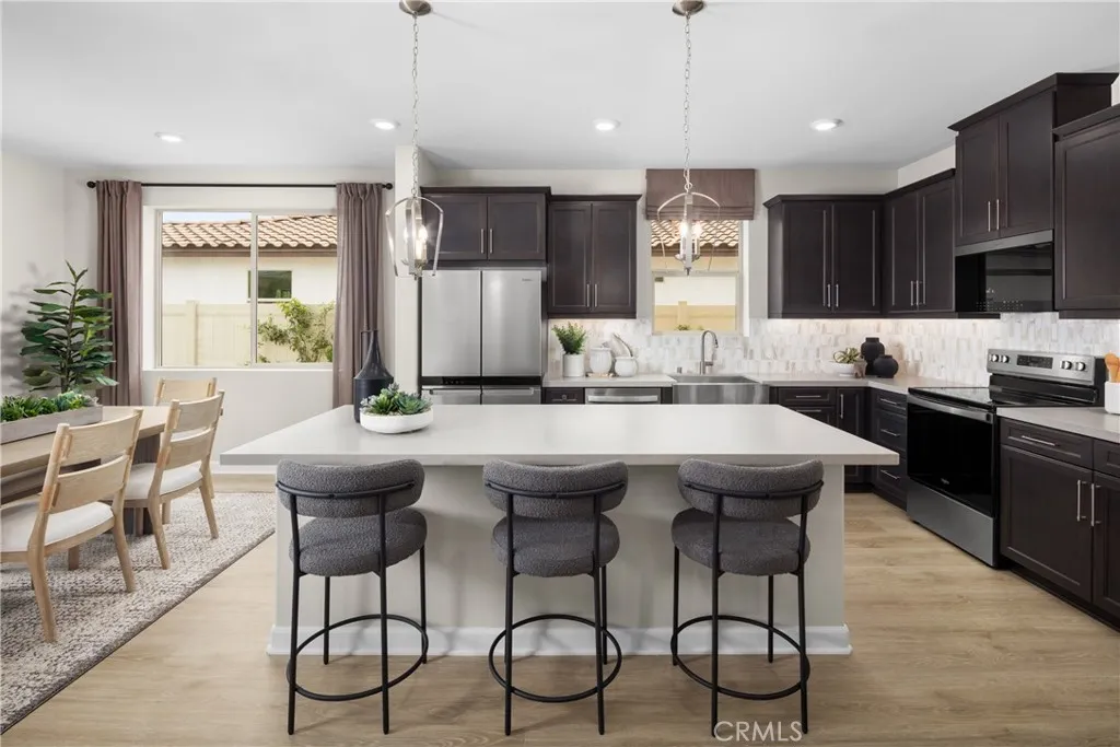 2024 Simpatico Place, Escondido, California 92026 home-pic-2