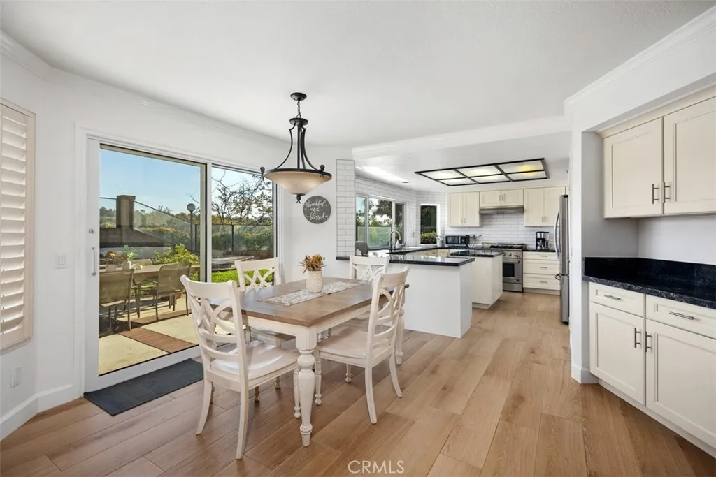 26912 Windemere, Lake Forest, California 92630 home-pic-17