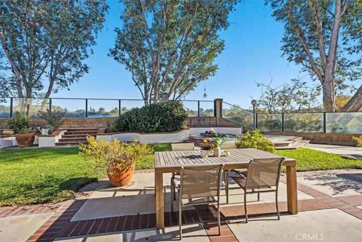 perfect for outdoor bar-b-ques