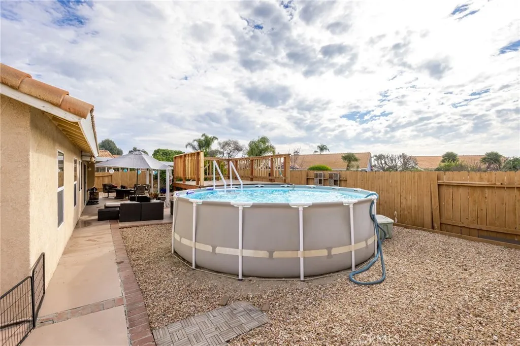 27563 Pinckney, Menifee, California 92586 home-pic-24