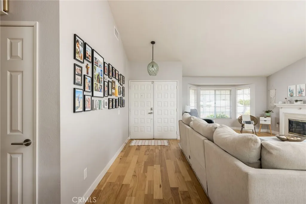 27563 Pinckney, Menifee, California 92586 home-pic-12