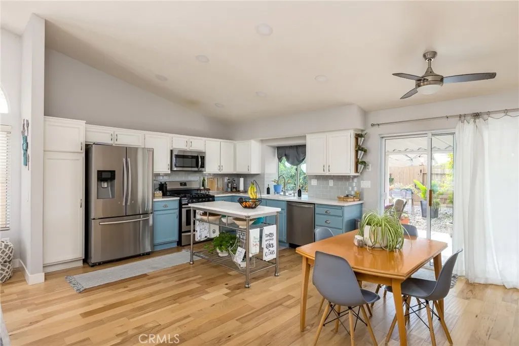 27563 Pinckney, Menifee, California 92586 home-pic-10