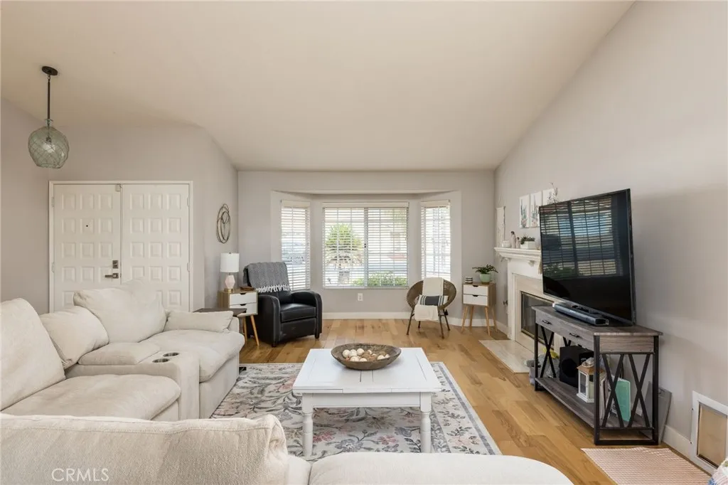 27563 Pinckney, Menifee, California 92586 home-pic-7