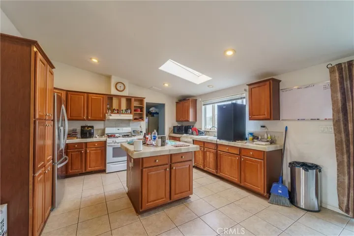 44050 Barbara, Aguanga, California 92536
