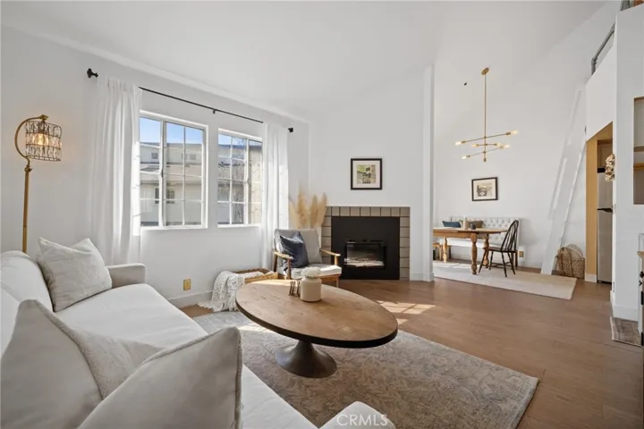 1043 Southwood Drive F, San Luis Obispo, California 93401