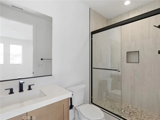 Secondary Bathroom 3: Zircon Modern Farmhouse - Hidden Oaks Collection - Homesite 33