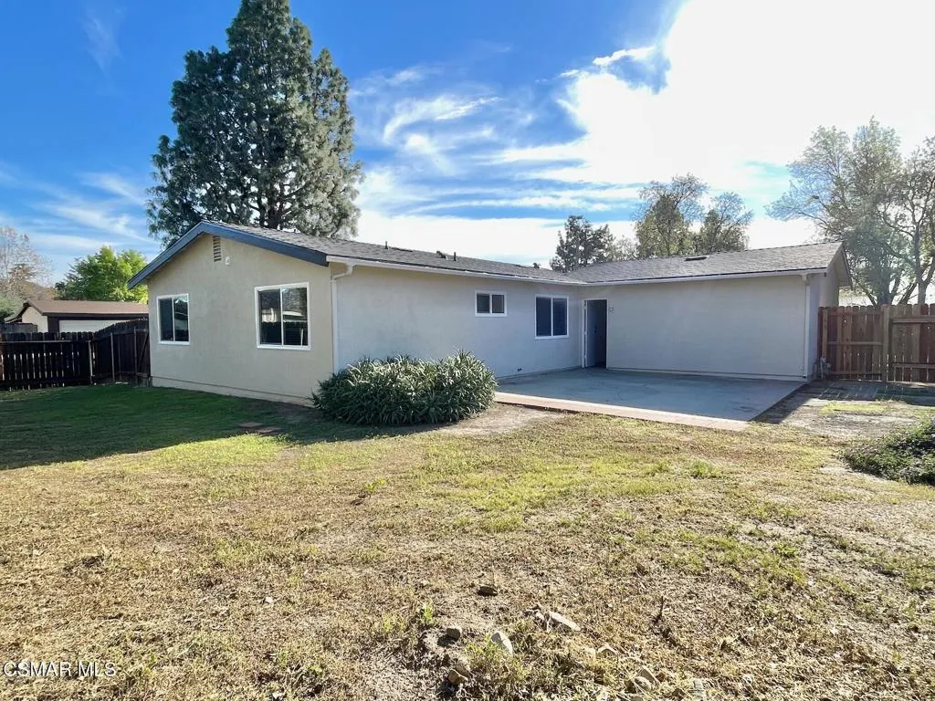 4881 Muirwood Court E, Simi Valley, California 93063 home-pic-23