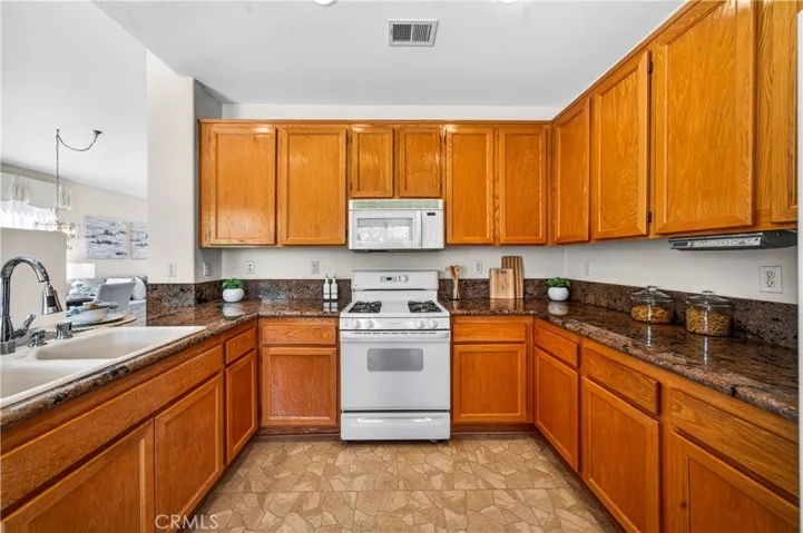 29326 Hidden Lake, Menifee, California 92584