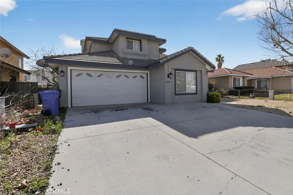 13281 Luna, Victorville, California 92392 home-pic-1