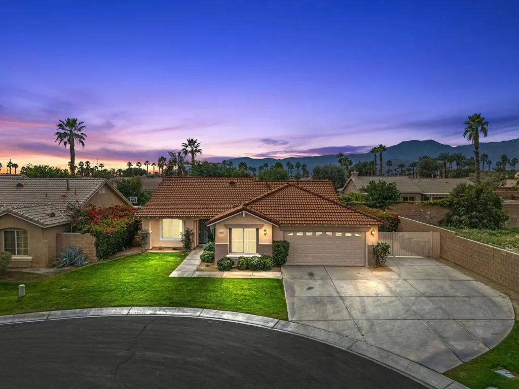 80601 Declaration Avenue, Indio, California 92201 home-pic-1
