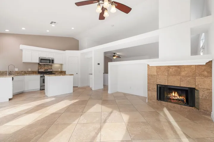 26-web-or-mls-2H8A8084