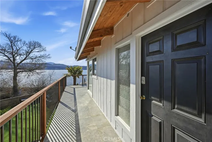 Second Floor Entry