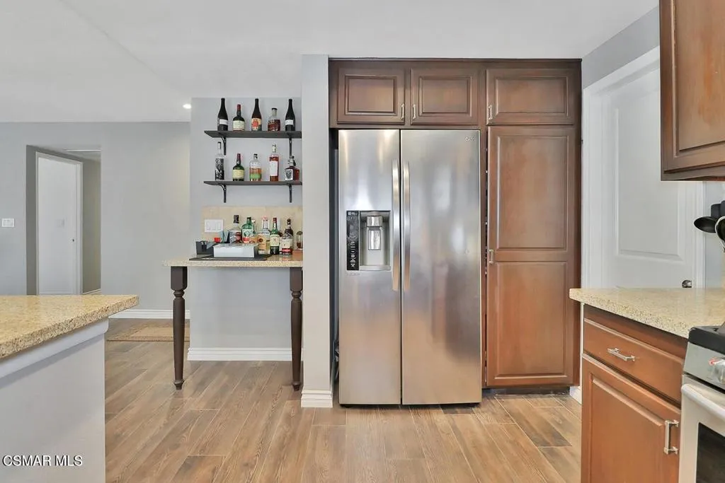 3550 Woodhaven Street, Simi Valley, California 93063 home-pic-6