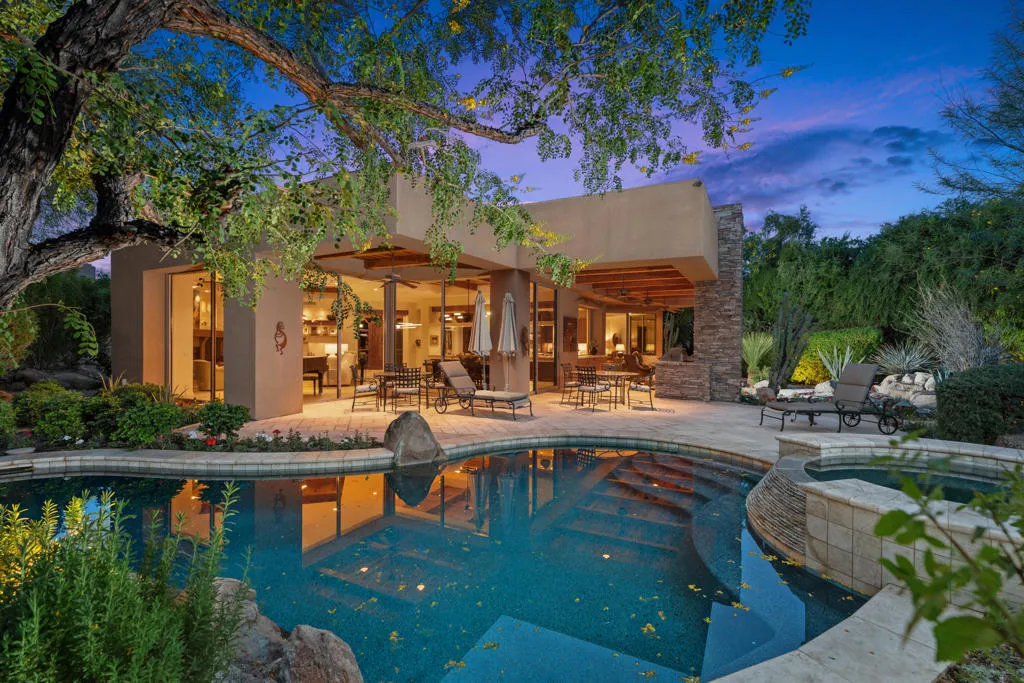 50200 Hidden Valley Trail S, Indian Wells, California 92210 home-pic-1