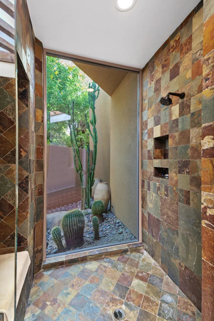 50200 Hidden Valley Trail S, Indian Wells, California 92210 home-pic-23