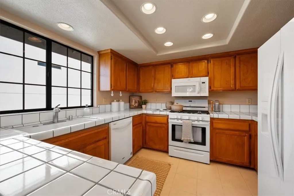 573 N 16th, Grover Beach, California 93433 home-pic-15