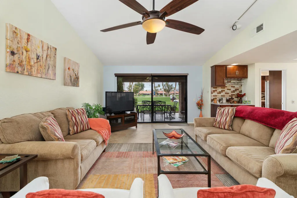 122 Presidio Place, Palm Desert, California 92260 home-pic-2