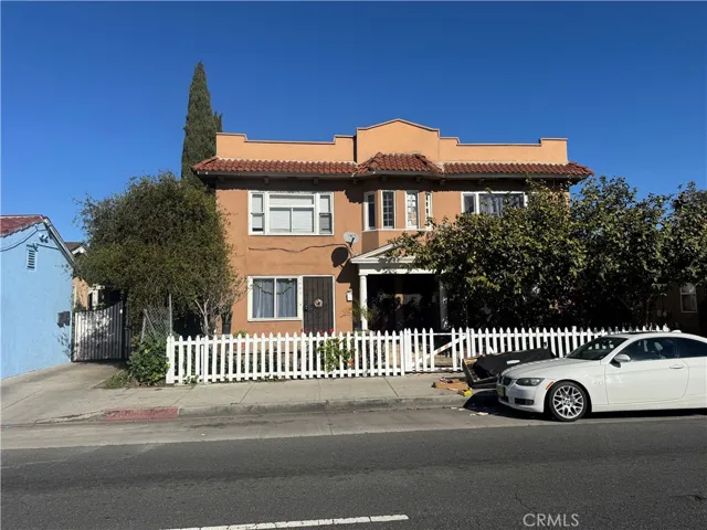 1443 E 7th, Long Beach, California 90813