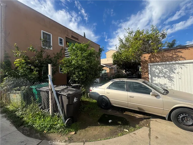 1443 E 7th, Long Beach, California 90813