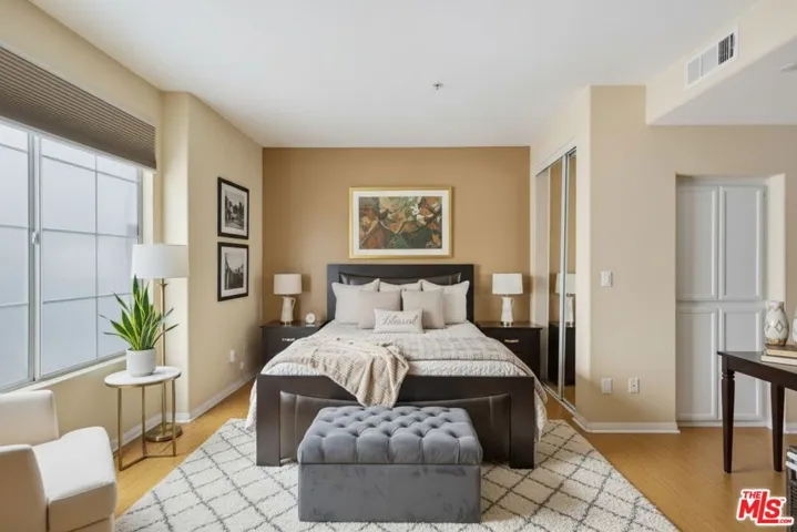 Virtually Staged Primary