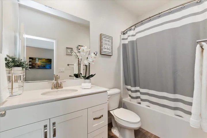 20-Bath 2