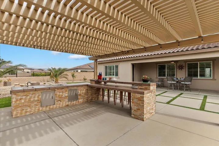 29-Back Patio