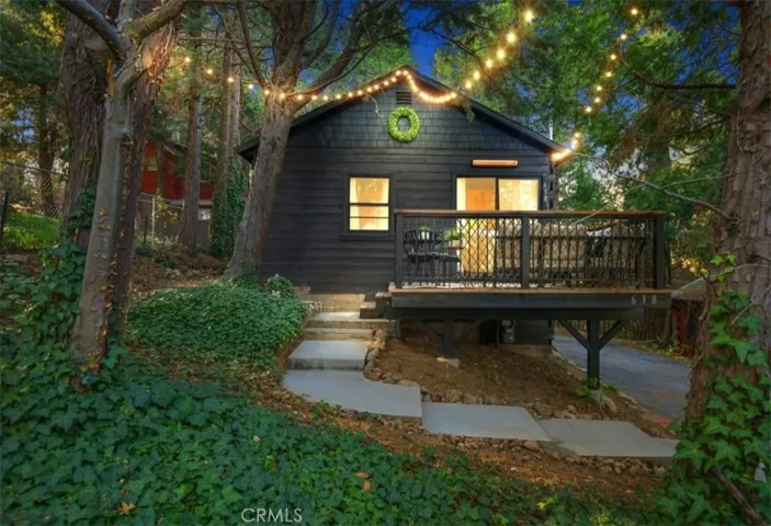638 Rose Hill, Crestline, California 92325
