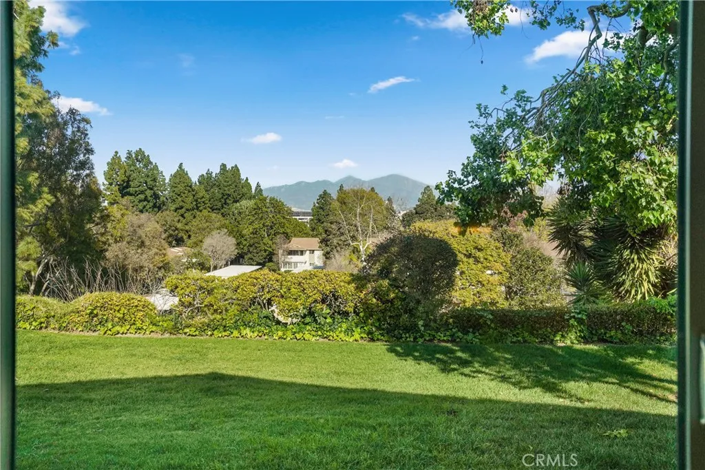 395 Avenida Castilla B, Laguna Woods, California 92637 home-pic-1