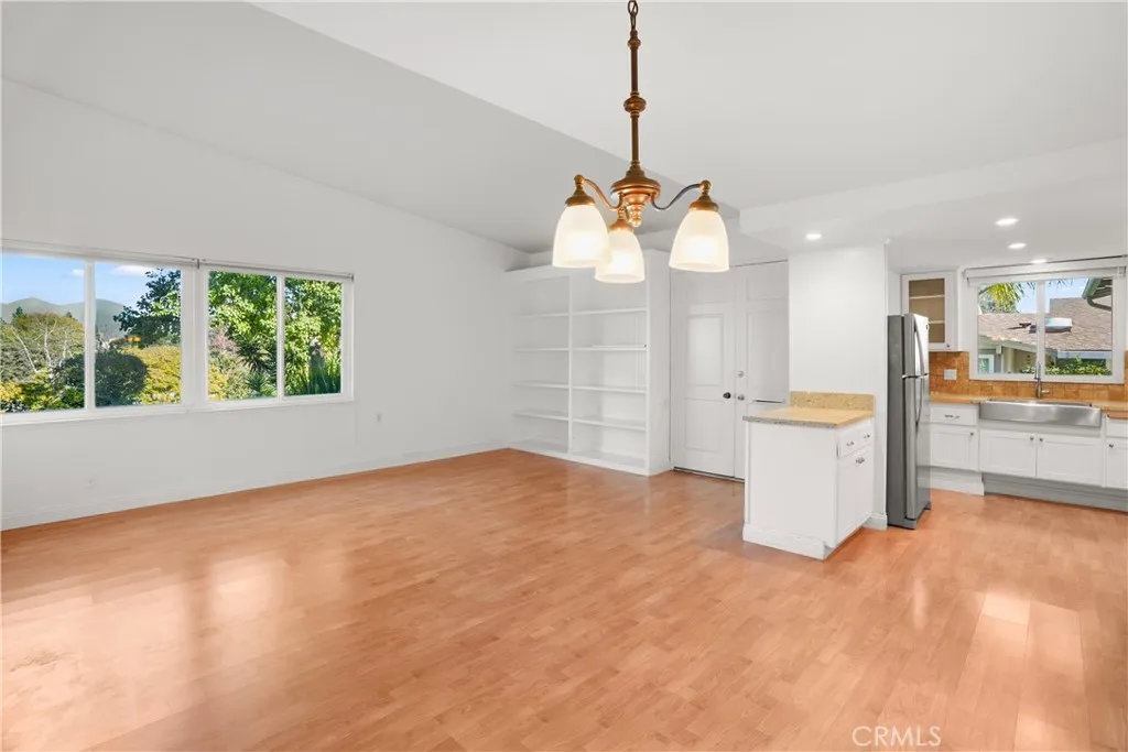 395 Avenida Castilla B, Laguna Woods, California 92637 home-pic-12